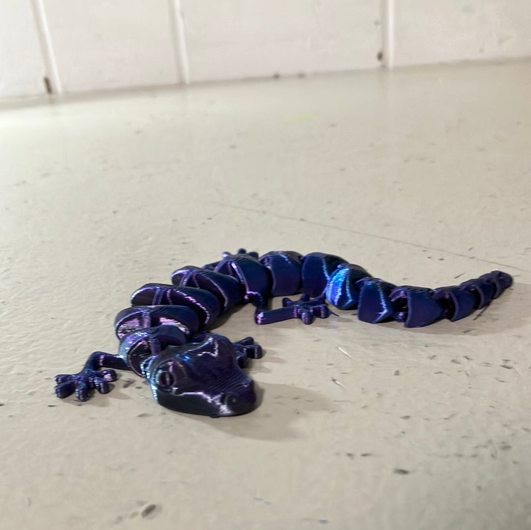 3-D printed articulated Lizard￼